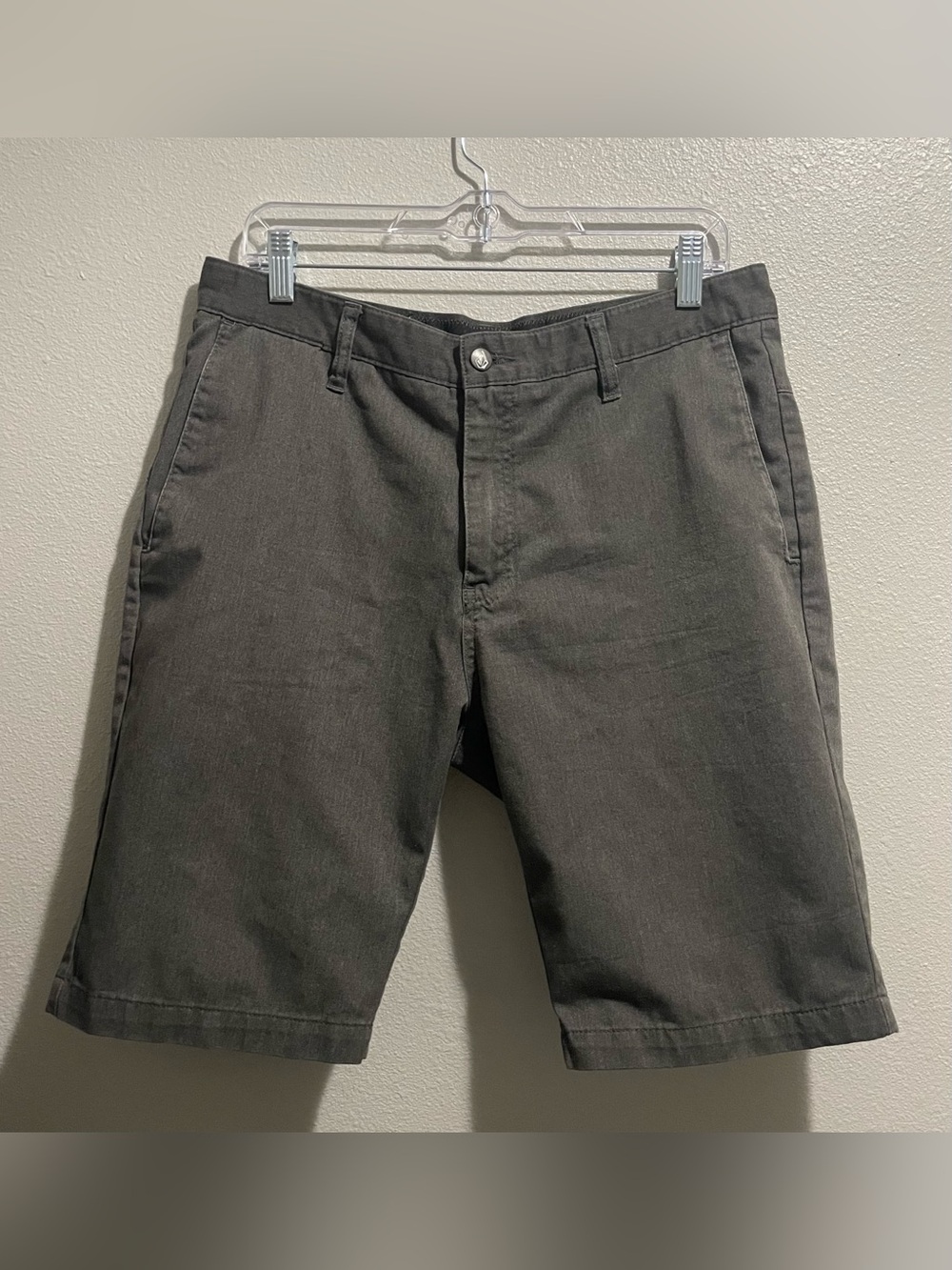 Volcom Men's Flat Front Shorts